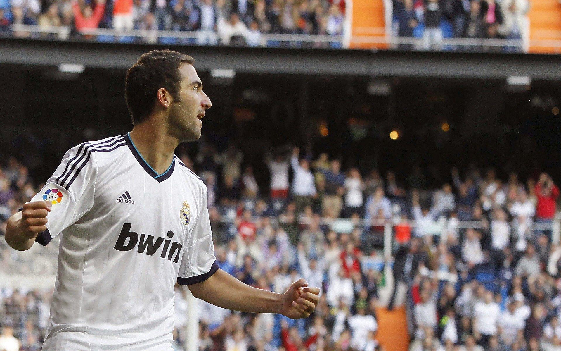 新援贝恩身披3号战袍亮相魔术训练馆，DB3时代正式开启！