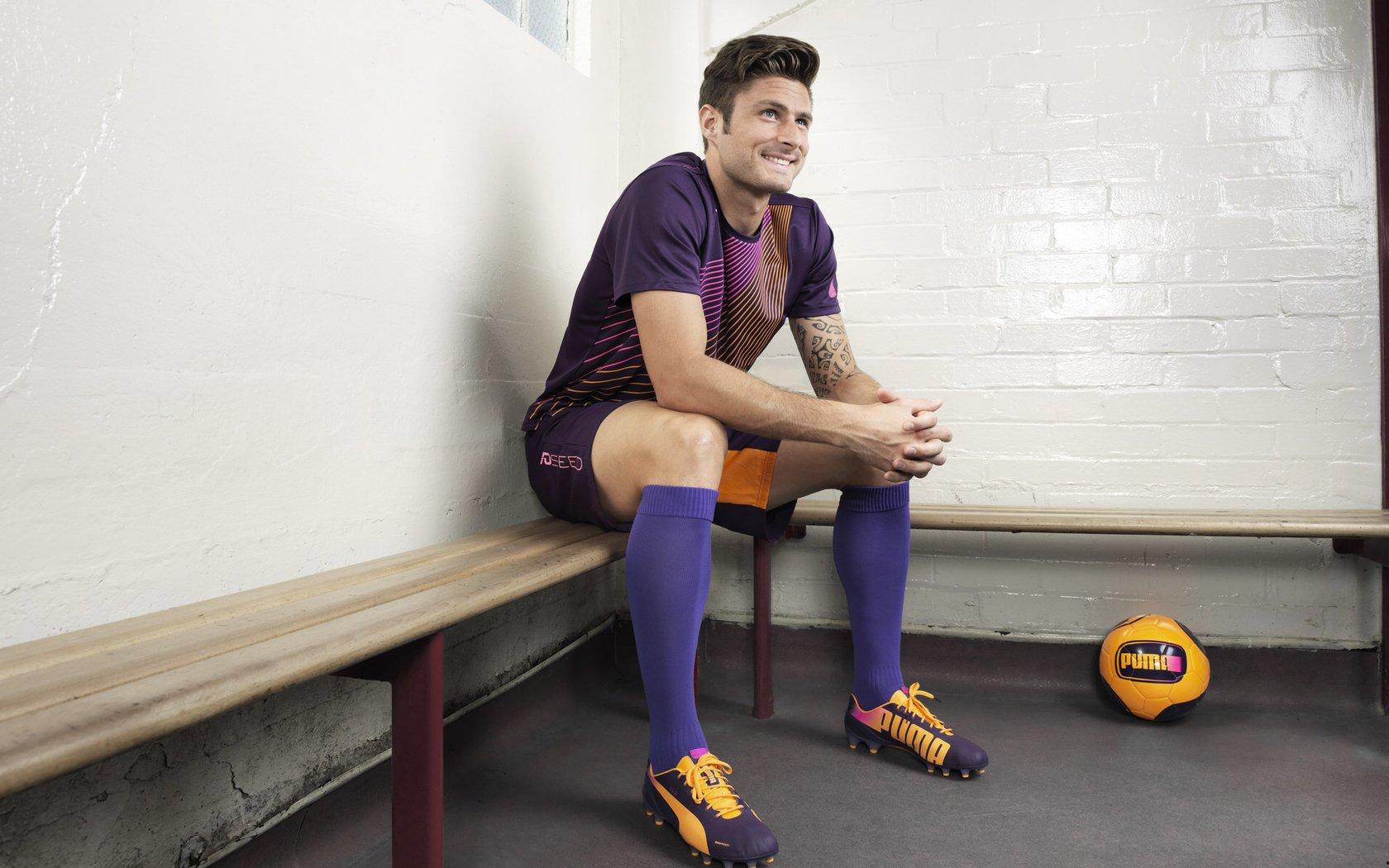 拜仁引援转向，聚焦迪亚斯与沃尔特马德，罗德里戈暂未提上议程